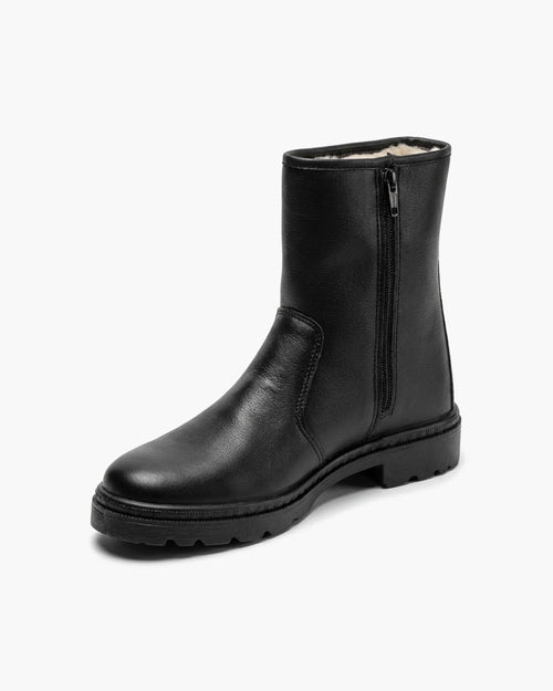NOESLOMISMO BY DILEMA Botas Safari Hombre Piel con Forro Borreguito y Cremallera Lateral – Desert Boots Invierno Hechas en España – Botines Casual Suela Crepe Antideslizante, Cómodas y Ligeras - Negro