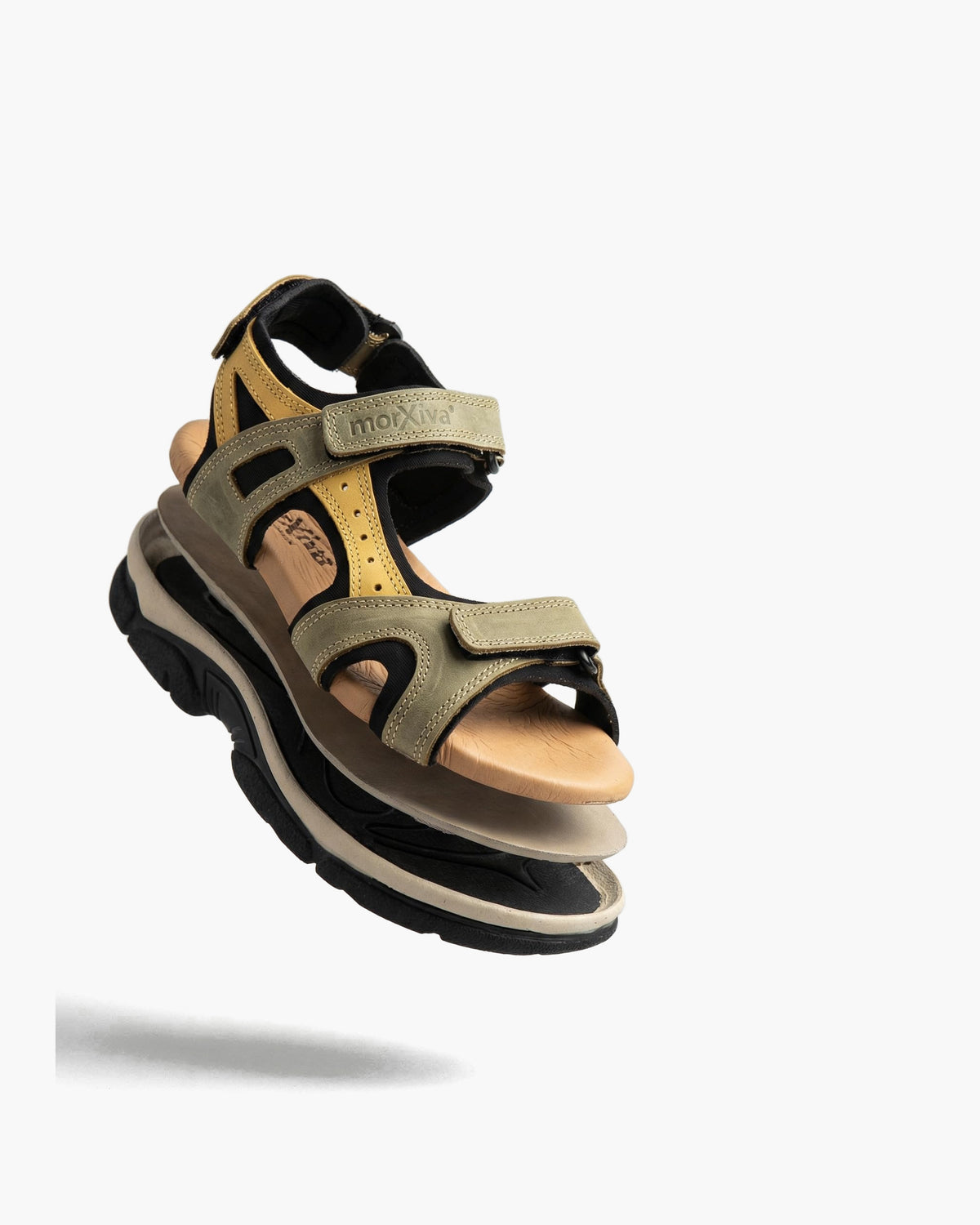NOESLOMISMO BY DILEMA Sandalias Cangrejeras para Mujer | Cierre de Velcro Ajustable y Suela Antideslizante para Paseos de Verano, Ciudad y Playa | Calzado Ergonómico Fabricado en España - Kaki-Mostaza