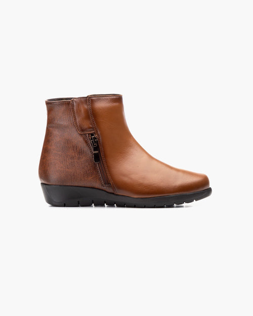 Botines mujer de piel con tacón o plataforma Botín cómodo de invierno y otoño Calzado artesanal de España tipo cuña o camperos en ante y cuero Elegantes e informales - Cuero