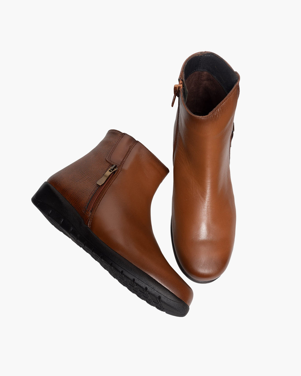 Botines mujer de piel con tacón o plataforma Botín cómodo de invierno y otoño Calzado artesanal de España tipo cuña o camperos en ante y cuero Elegantes e informales - Cuero
