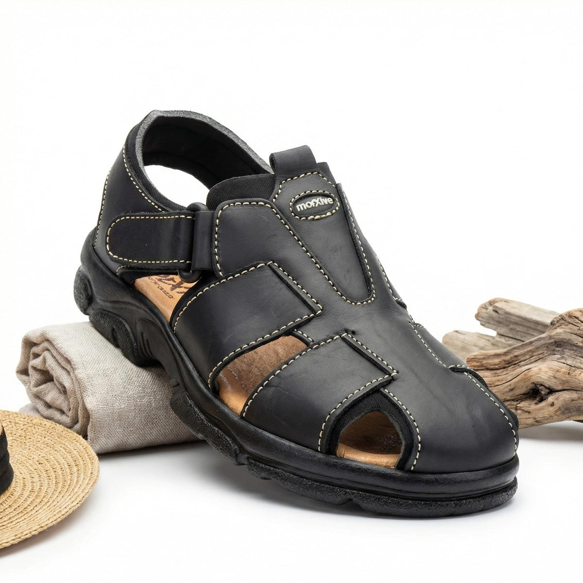 NOESLOMISMO BY DILEMA Sandalias de Piel para Hombre con Cierre de Velcro | Calzado Abierto Antideslizante Estilo Cangrejera para Caminar en Verano | Confort Ergonómico Hecho en España - Negro