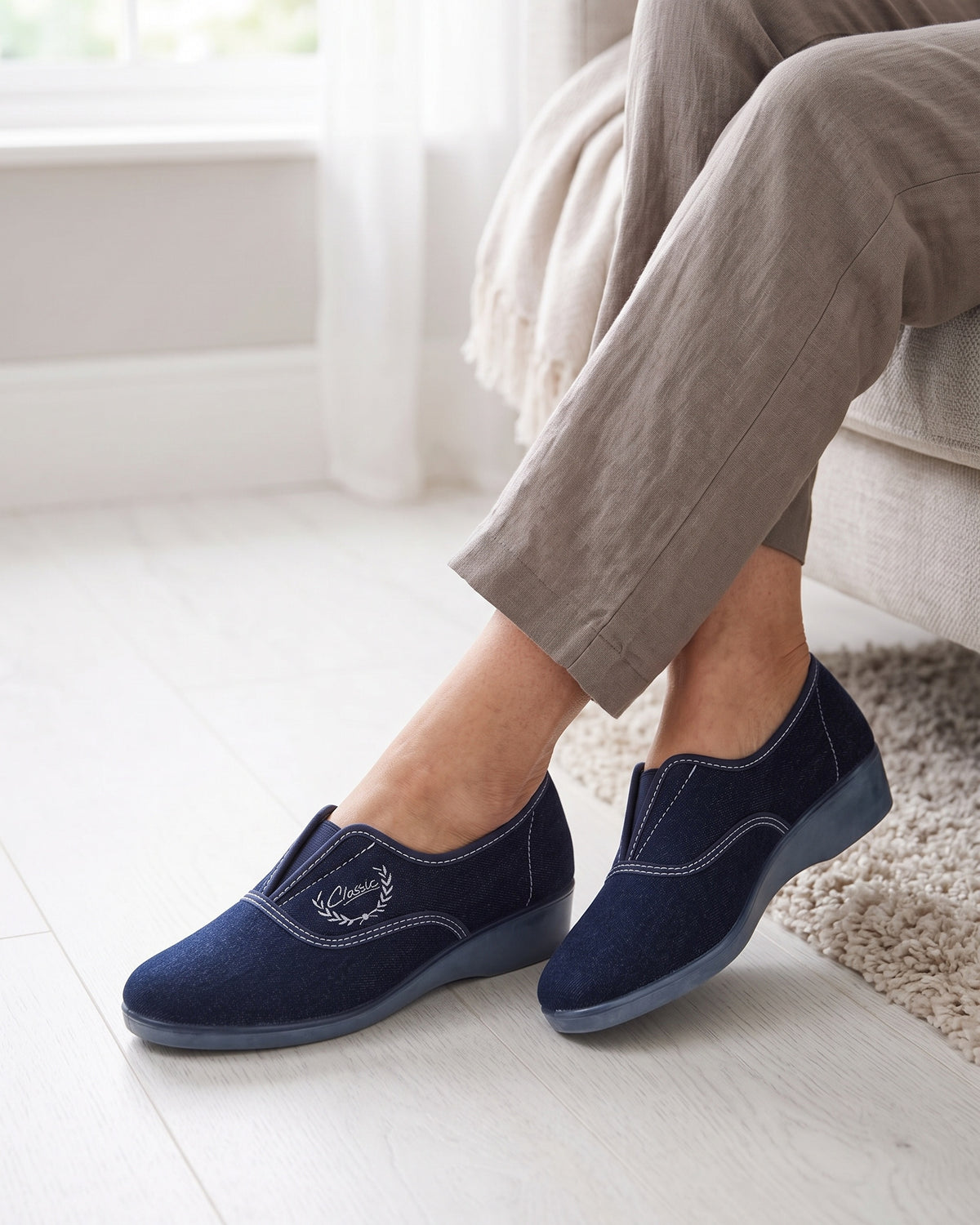 Lifestyle sin rostros — Zapatillas de Casa para Mujer de Textil con Semicuña – Tejano