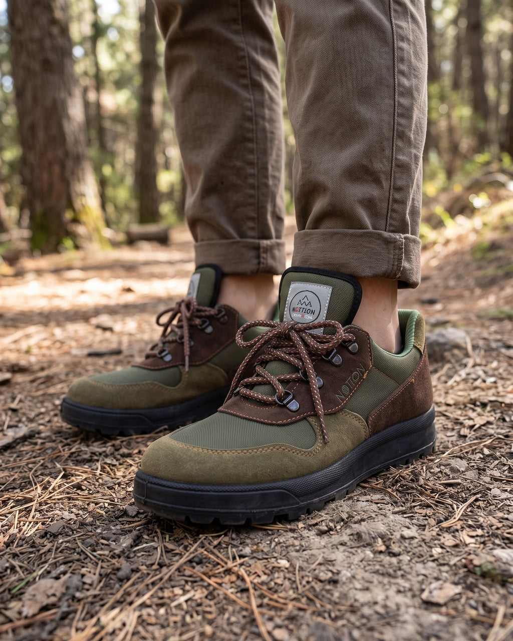 Lifestyle sin rostros — Zapatillas de Senderismo para Mujer de Piel Impermeables – Kaki-Serraje